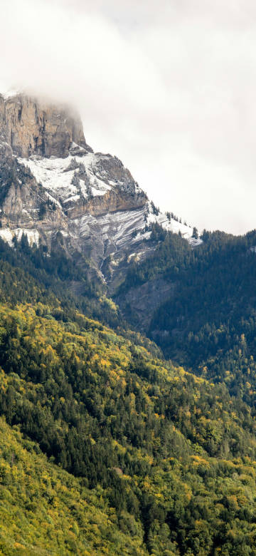 Natural magnificent snow mountain scenery phone wallpaper