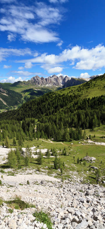 Blue sky, white clouds and majestic mountains natural scenery 4k phone wallpaper