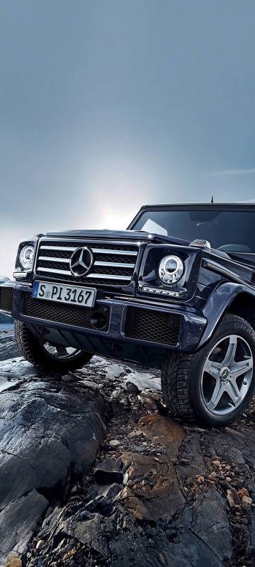 Mercedes Benz G-Class SUV parked on the rocks phone wallpaer