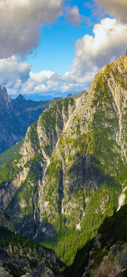 Dolomites majestic mountains 4k wallpaper