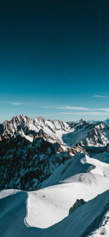 Magnificent Scenery of Blue Sky and Snowy Mountains