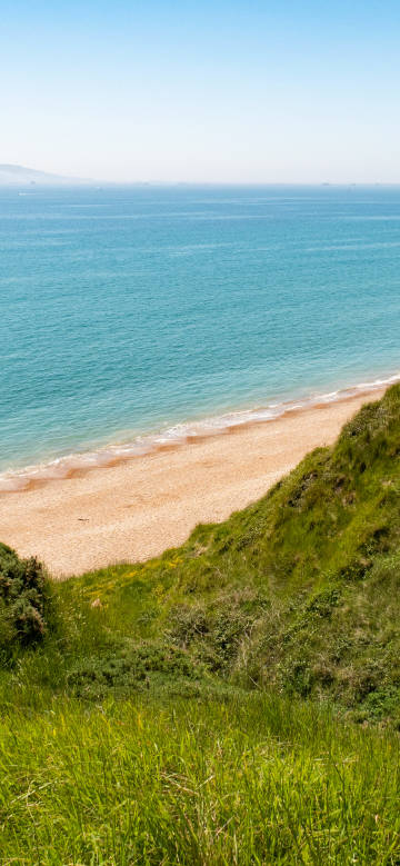 Pleasant seaside scene