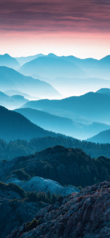 Mountain wonder in dreamy tones