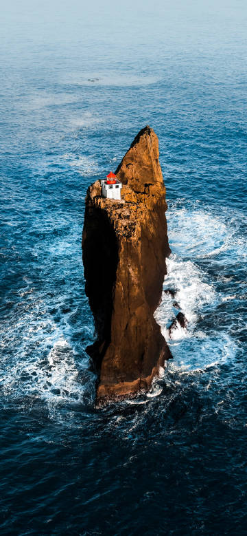 Iceland's lonely lighthouse: guardian on a stone pillar