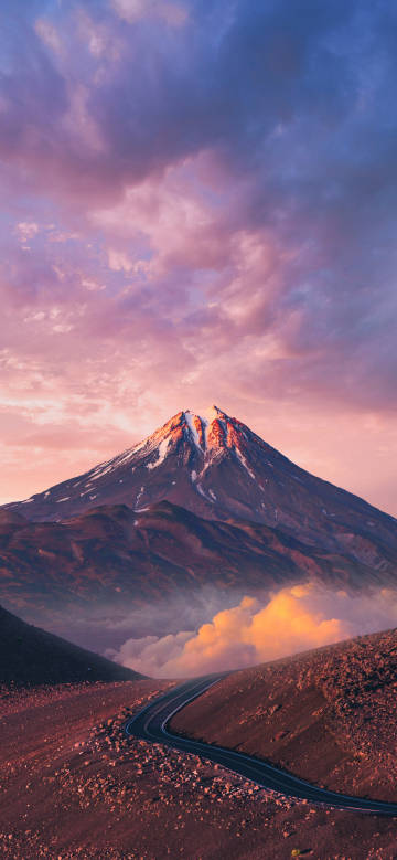 Magnificent snow-capped mountains at dusk