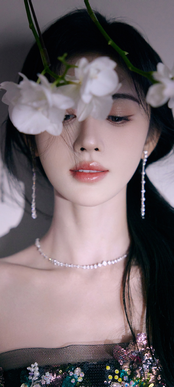 Chinese celebrity Ju Jingyi, flowers, aestheticism, mobile phone wallpaper